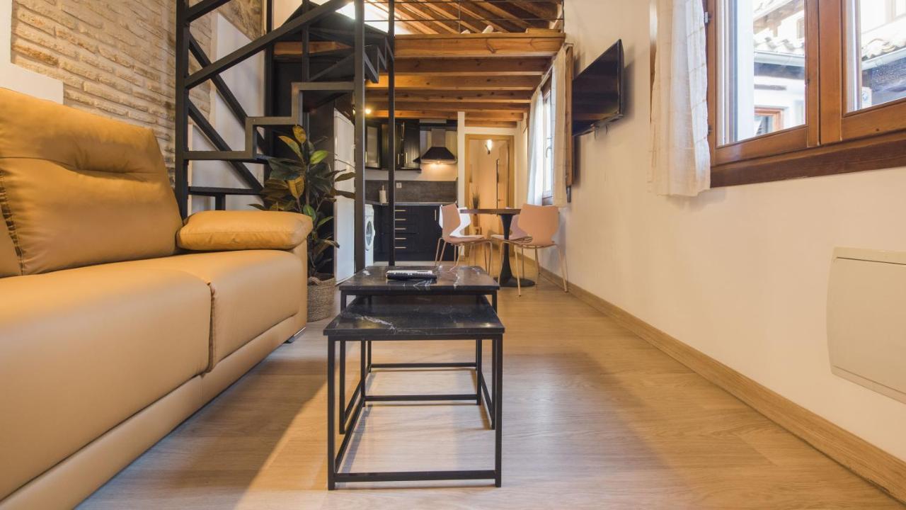 Madera Y Piedra - Apartamentos Aloha Toledo Eksteriør bilde